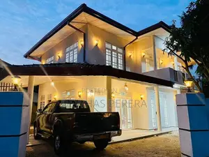 brand new superb luxury house sale udugampola gampha