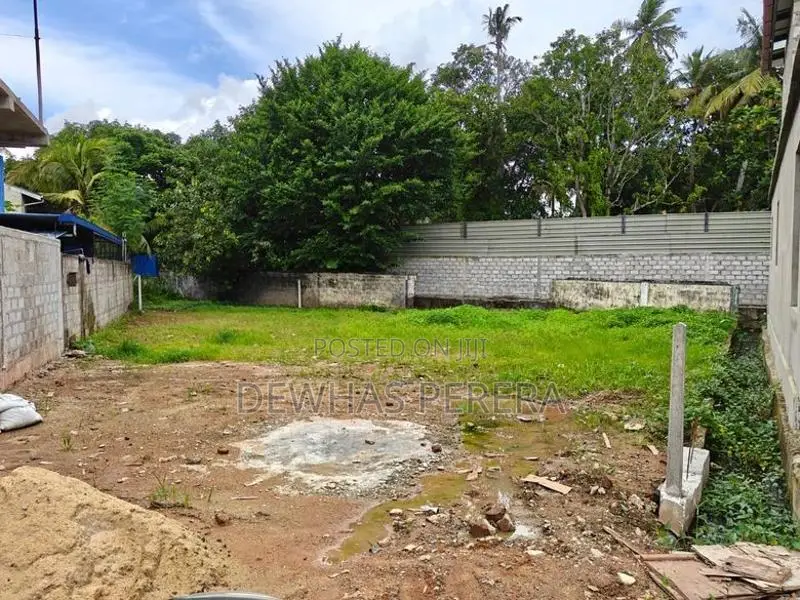 super VIP land for sale old Negombo road wattala city
