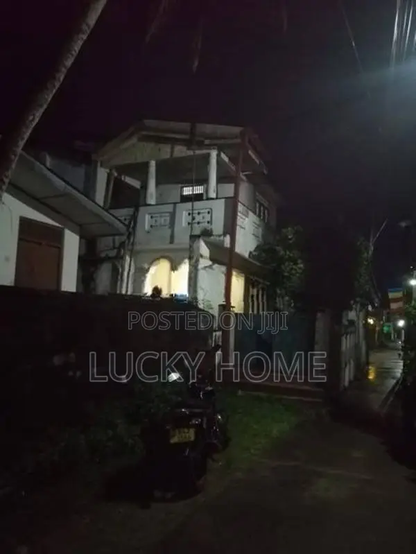 Two Story House Sale Seeduwa - Raddolugama