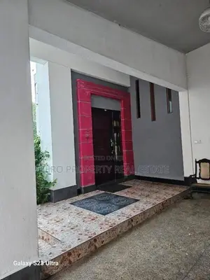 3 Story Modern Luxury House for Rent in Piliyandala