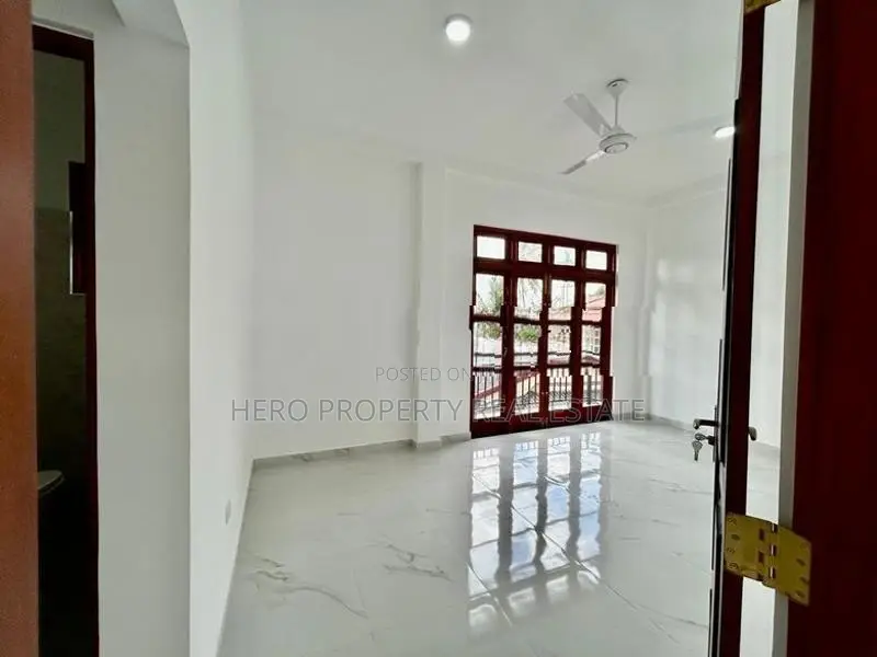 ✴️ Brand New Luxurious House for Sale in Piliyandala