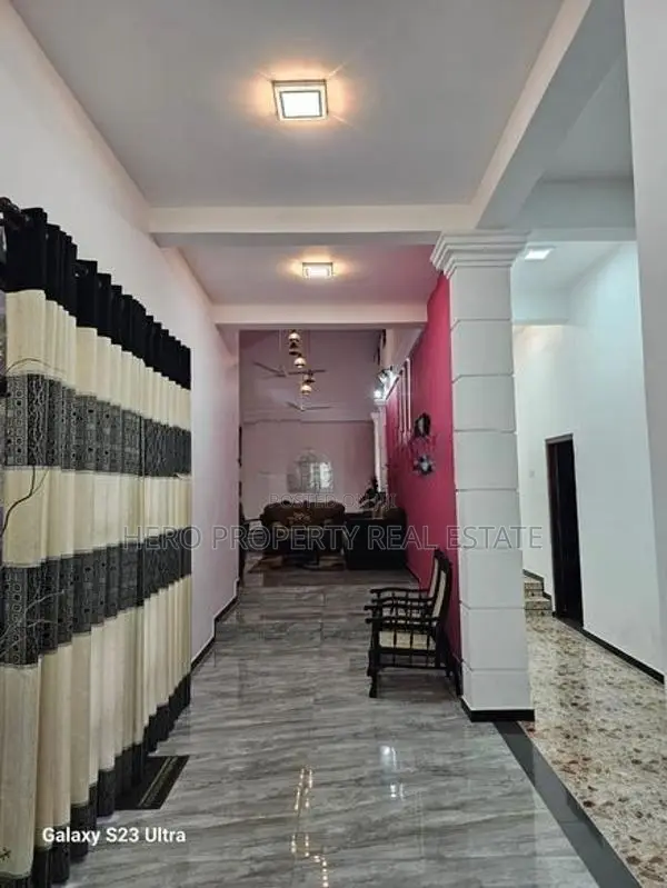 3 Story Modern Luxury House for Rent in Piliyandala
