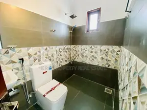 HNS101 - Quality Valuable House for Sale in Athurugiriya
