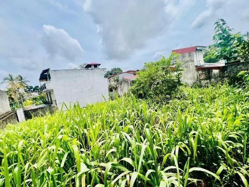 HNS109 - Valuable 7 Perches Land for Sale in Maharagama