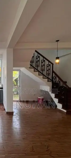 (NUR1390) 3 STORIED STAND ALONG HOUSE IN NUGEGODA