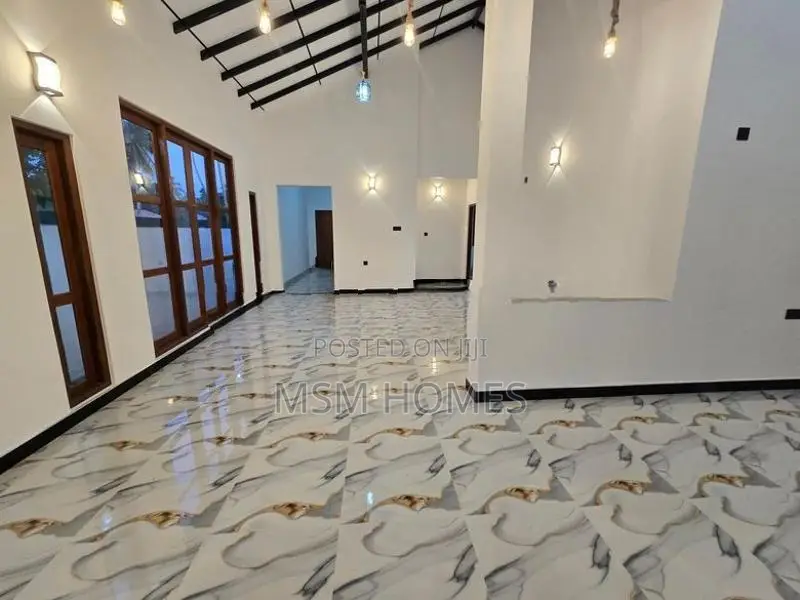 Negombo Brand New House For Sale in kadirana