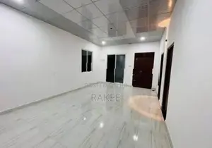 2 Floor House Brandiyawatta Wellampitiya