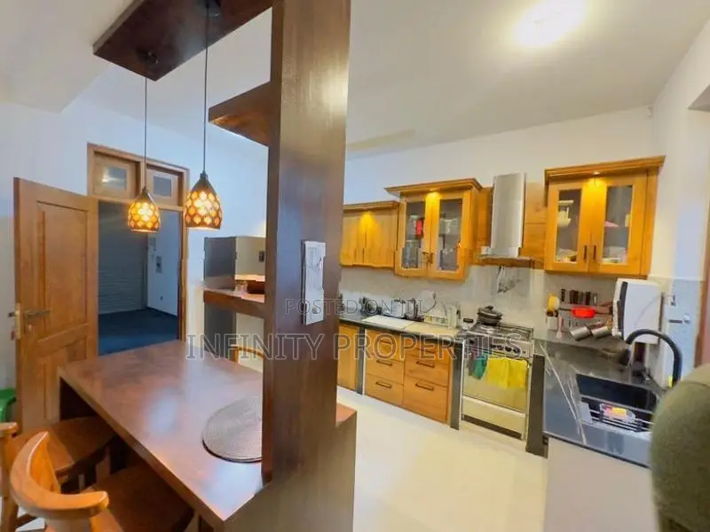 (AF079) New 03 Story Luxury House With 08 P sale At Lake Road Pelawath