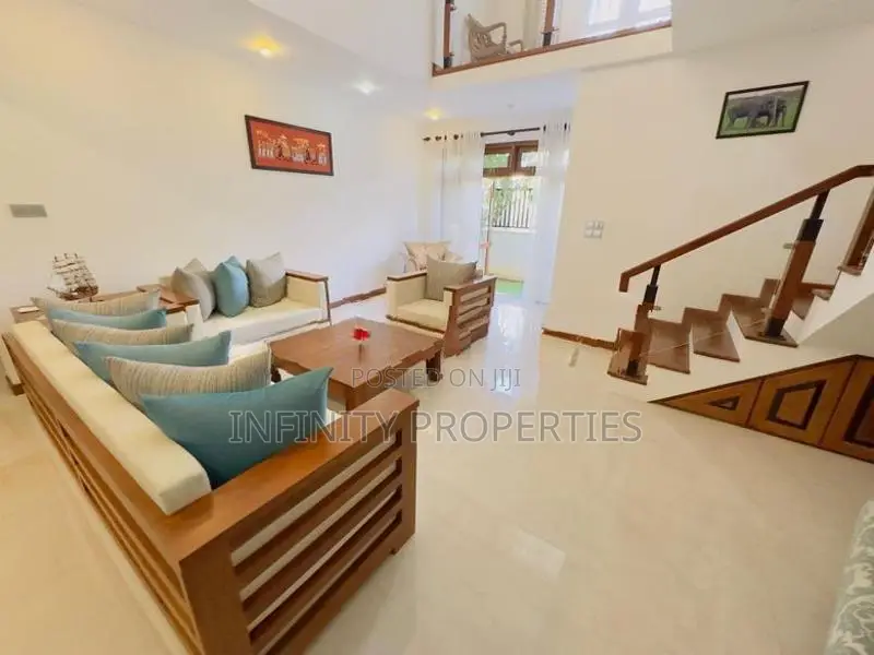 (AF079) New 03 Story Luxury House With 08 P sale At Lake Road Pelawath