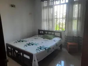 Upstairs House for Rent in Akkarapanaha