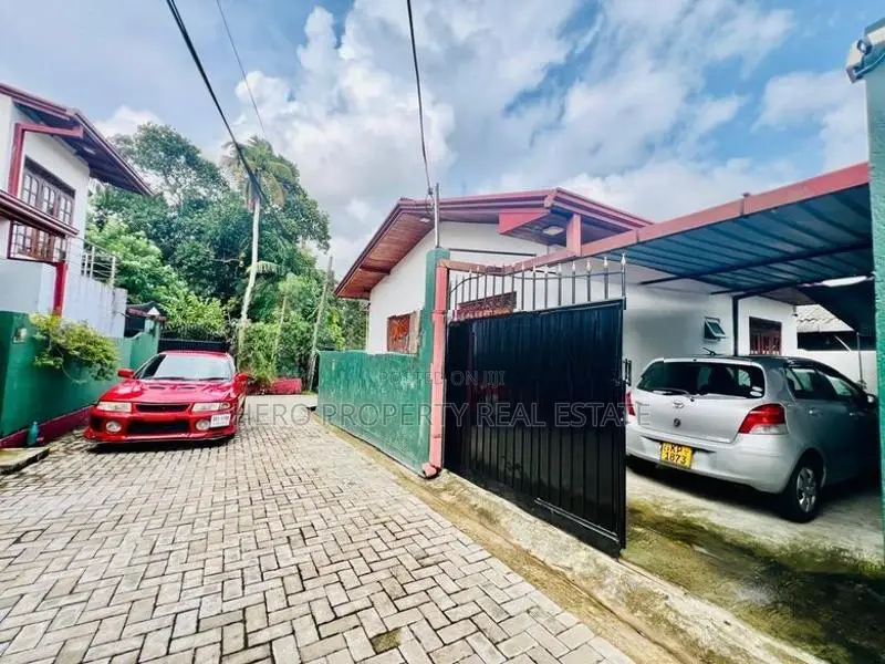 Valuable Modern House for Sale in Kottawa
