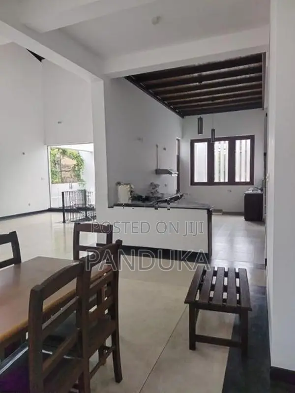 Luxury Villa for Rent – Nawala, Koswatta
