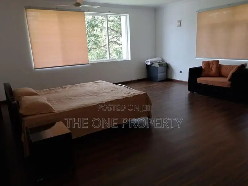 Luxury 6 Bedroom House for Rent - Rajagiriya