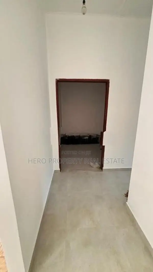 1st Floor Modern House for Rent in Boralesgamuwa