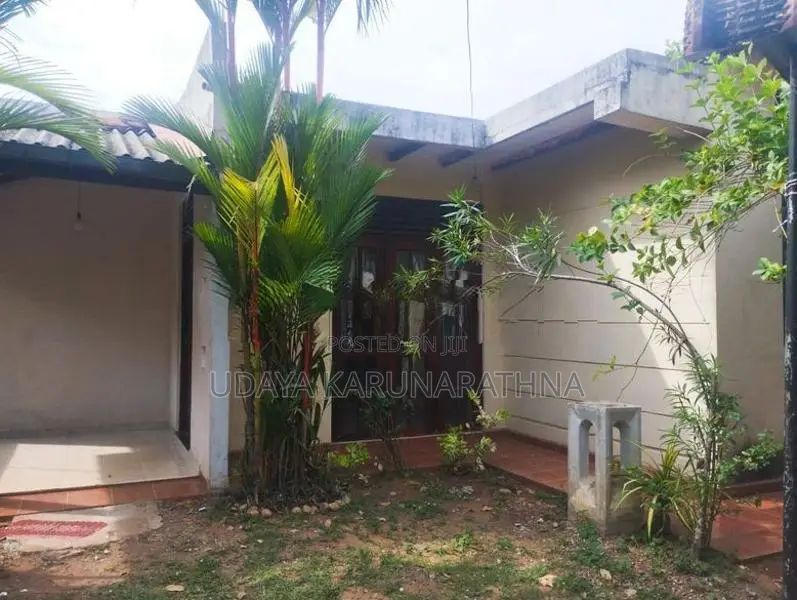 HOUSE FOUR SALE ANGODA