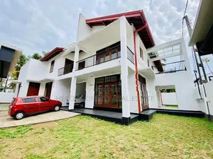 HCS069 - Modern Luxury House for Sale in Boralesgamuwa
