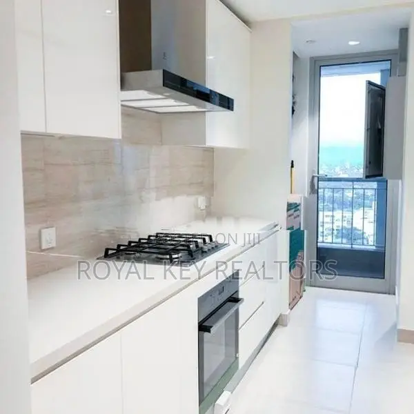 🏢 Colombo City Center - 02 Bedroom Furnished Apartment for Sale