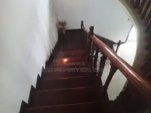 Modern House for Rent in Kochchikade