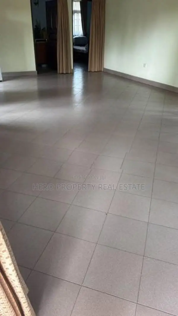 Modern House for Rent in Katuwapitiya
