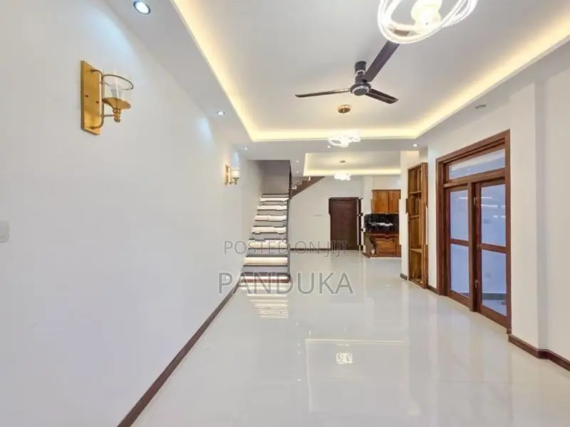 Brand new house for sale in Arawwala, Pannipitiya
