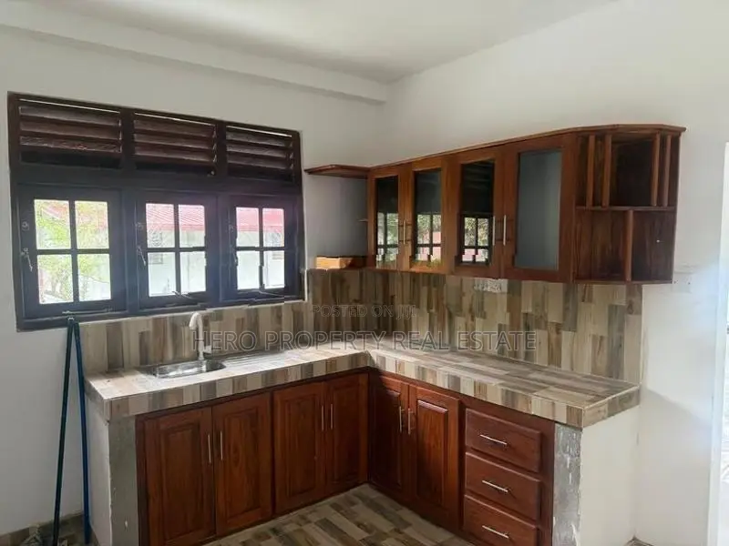 Modern House for Rent in Weligampitiya