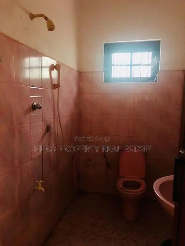 HJR201 - Two Story House for Rent in Kalagedihena