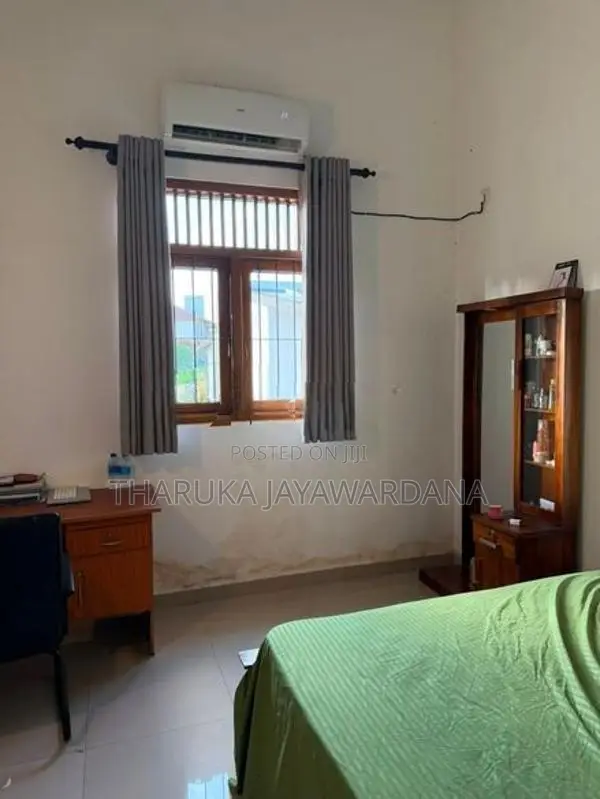 Fully Furnished House 1st Floor Unit for Rent Athurugiriya