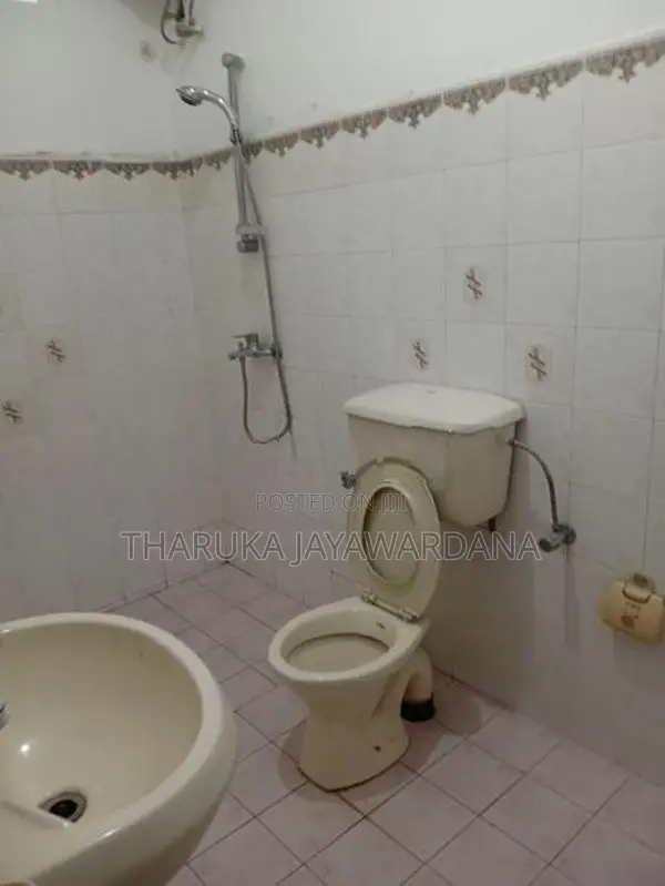 Ground Floor Unit House for Rent Boralasgamuwa