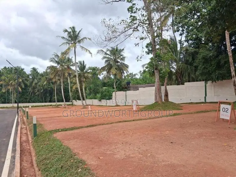 Bare Lands for Sale in Hokandara s8
