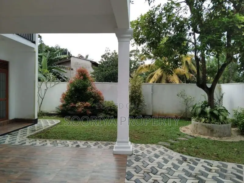 BRAND NEW LUXURY VILLA FOR SALE IN PILIYANDALA KESBEWA .