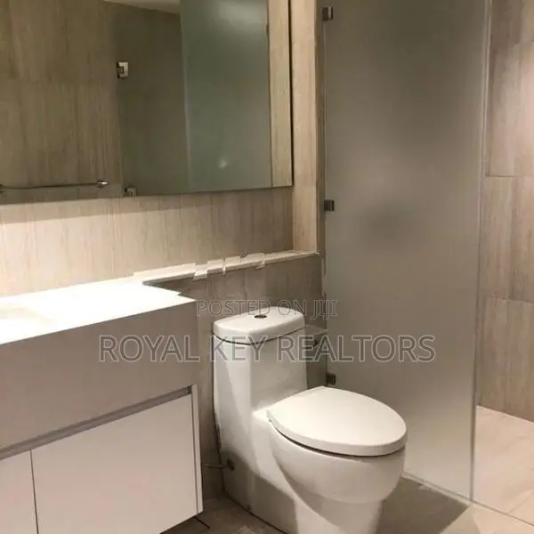 🏢 Colombo City Center - 02 Bedroom Furnished Apartment for Sale