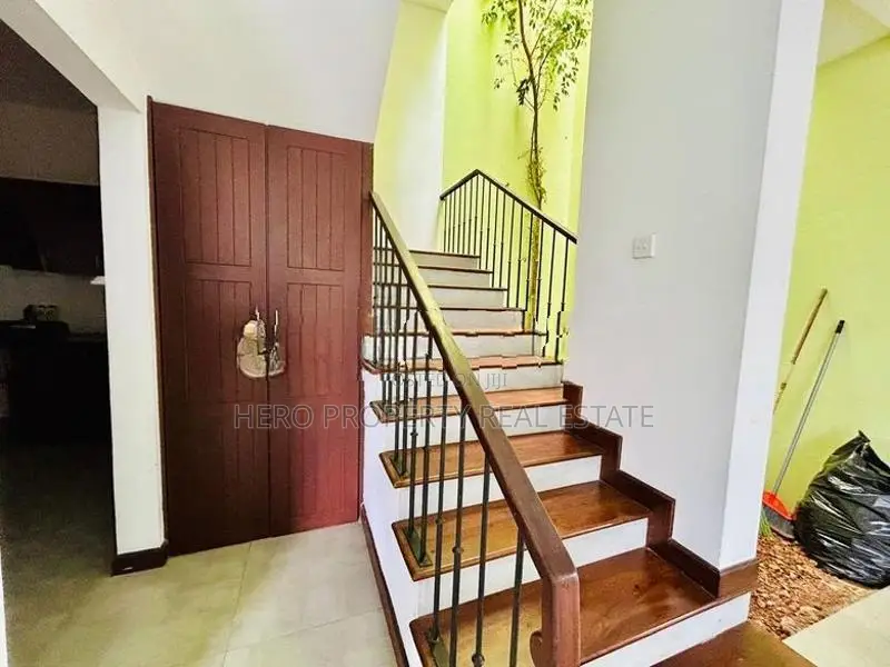 Three Story House for Rent in Hokandara