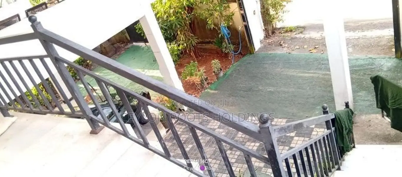Fully Furnished Upstair House Specially for Couple Rent in Makubura,