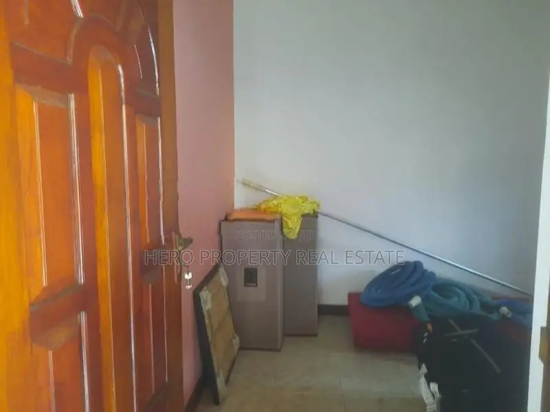 Modern House for Rent in Kochchikade