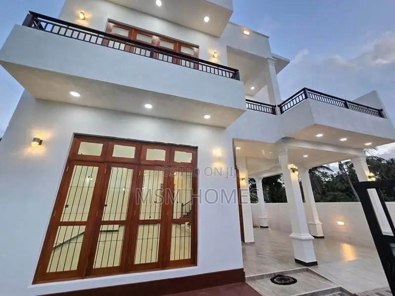 S O L I D Brand New Box Modern Luxury House For Sale in Negombo