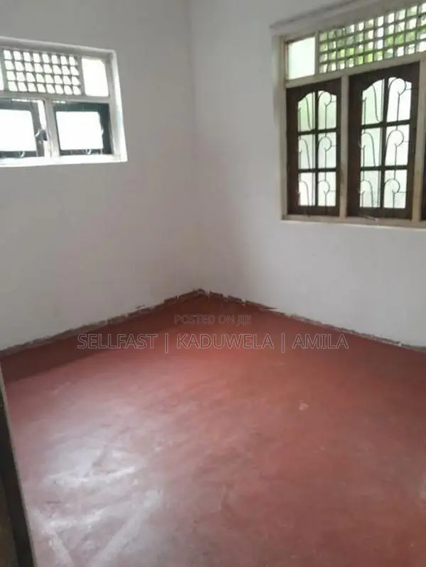 House for Rent (Ladies Only) in Kaduwela