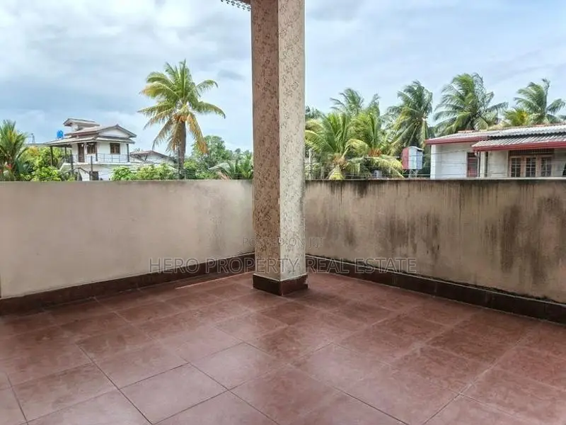 Two Story House for Sale in Wellampitiya