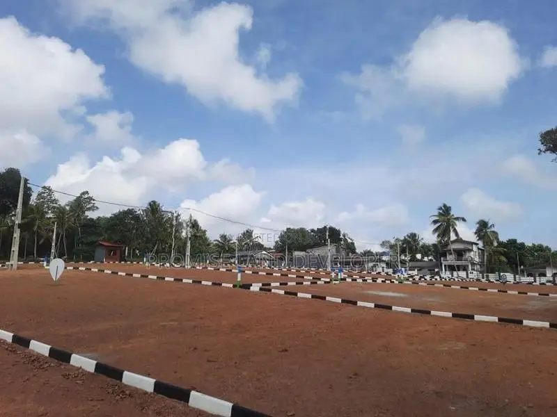Panadura Gorakana Valuable Recidencial Lands for Sale N38
