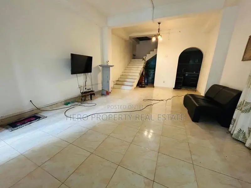 2 Bedrooms Ground Floor House for Rent in Pannipitiya