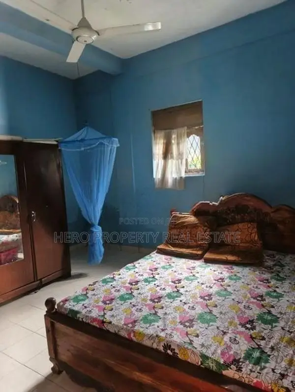 Two Story House for Sale in Wellampitiya