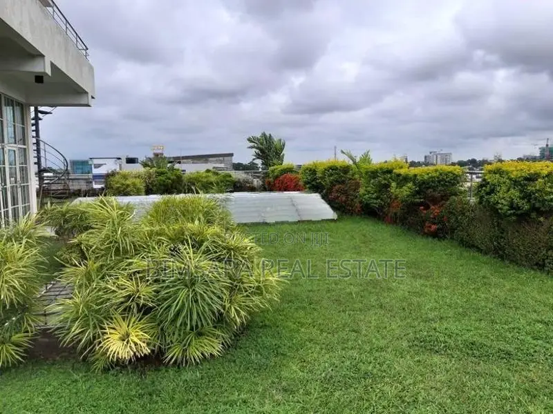 Fully Furnished 3BR Penthouse at Edmonton Residencies-Colombo 06|SA015