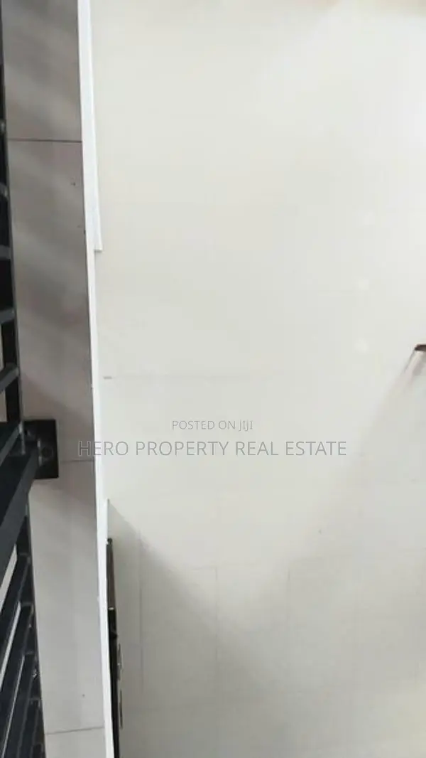 HJR200 - Modern House for Rent in Balummahara