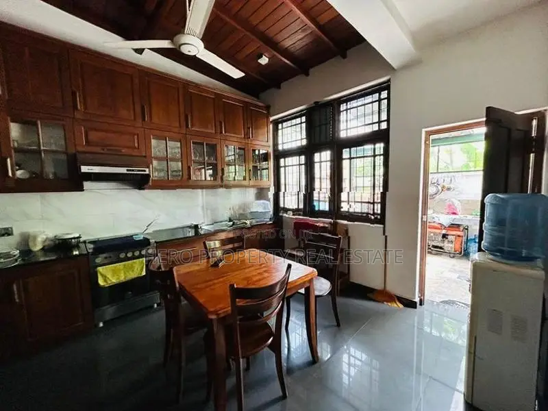 Modern House with 8 Bedrooms and Bathrooms for Rent in Pannipitiya