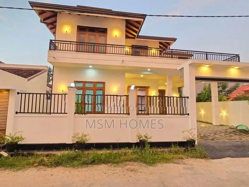@ Brand New Luxury 2 Story House For Sale in Negombo