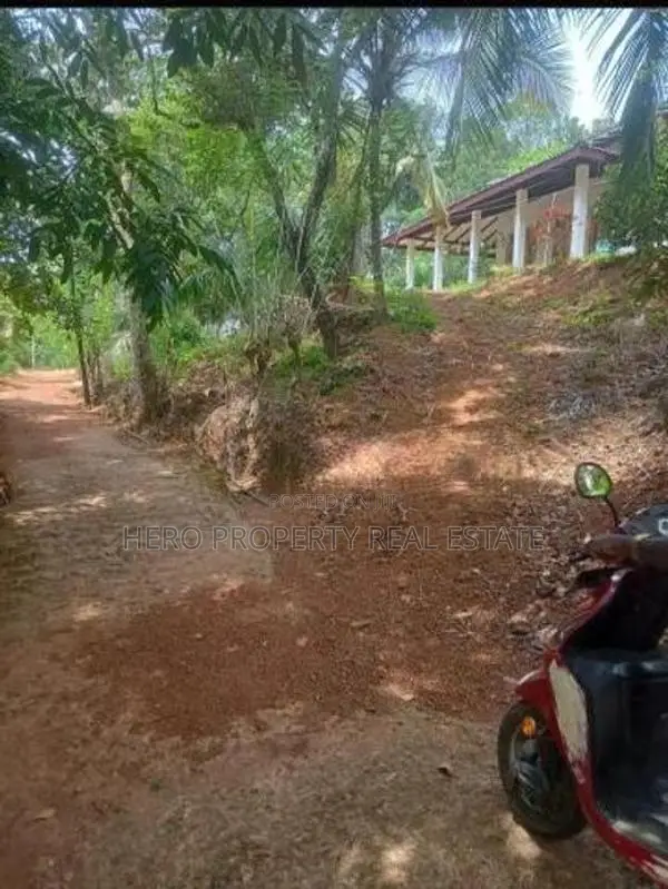 Modern House for Sale in Balangoda