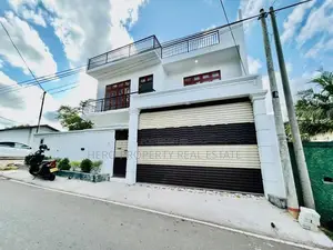Brand new modern house for sale in piliyandala
