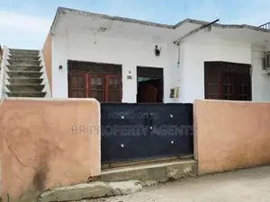 Single Story House for Sale in Wellampitiya