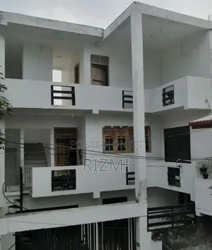 3 storey separate 2 unit house for rent in dehiwala attidia