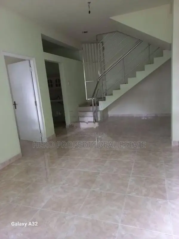 Ground Floor House for Rent in Kalapaluwawa