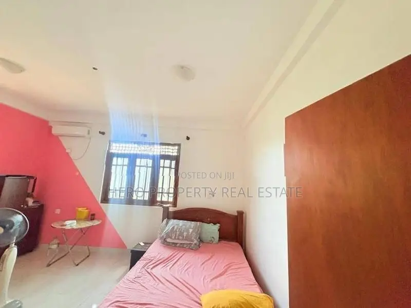 Luxury Modern House for Sale in Kadawatha
